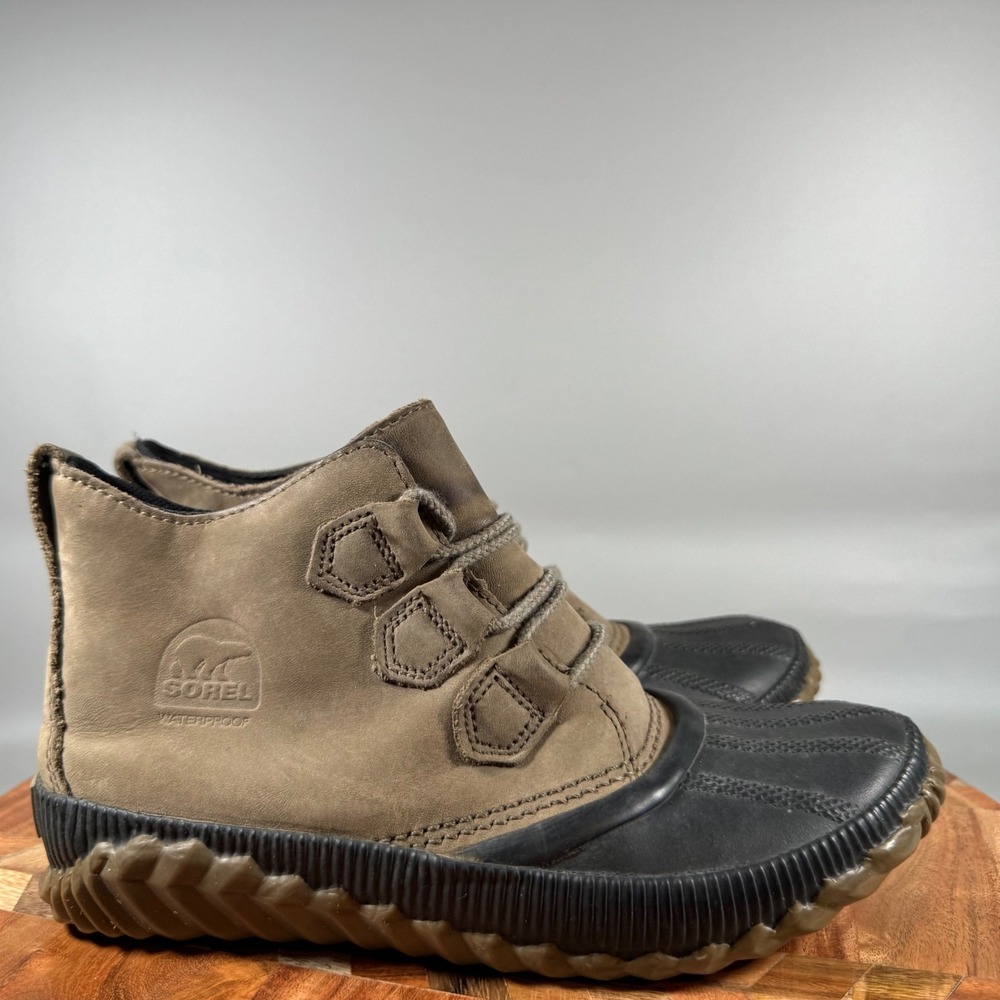 Sorel Out N About Plus Waterproof Duck Boots Womens 7 Major Black NL3069-245